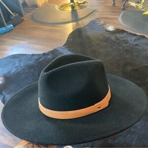 New with tags black wool hat